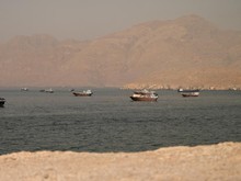Iran Tutup Selat Hormuz Lagi Usai Israel Serang Lebanon