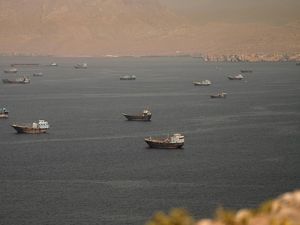 Iran Tak Akan Buka Selat Hormuz sampai AS Bayar Kompensasi Perang