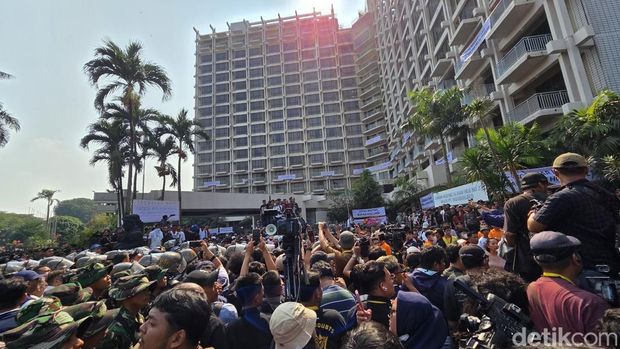 Pihak pengelola GBK memastikan tak pernah ada perjanjian jual beli atas tanah Blok 15 yang ditempati Hotel Sultan, dan tak ada pelepasan tanah maupun hibah kepada PT Indobuildco. (Taufiq/detikcom)