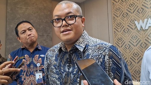 Plt Deputi Bidang Transformasi Digital Pemerintah KemenPANRB, Cahyono Tribirowo, saat diwawancarai di kantor wali Kota Mataram, Kamis (18/6/2026). Nathea Citra/detikBali
