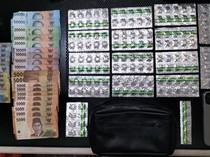 Polisi Bongkar Jual Beli Obat Keras Berkedok Toko Kelontong di Tangerang