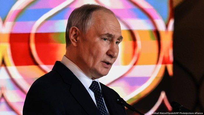 Putin Perkuat Hubungan Rusia-ASEAN di Tengah Embargo Barat