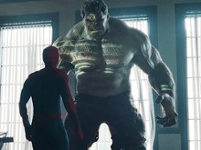 Spider-Man Lawan Hulk: Ternyata Segede Ini!