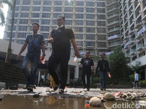 Eksekusi Hotel Sultan Dimulai, Bagaimana Nasib Ribuan Pekerjanya?