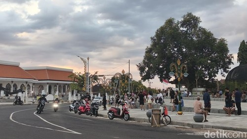 Suasana Titik Nol kota Singaraja, Buleleng, Bali, di sore hari, Kamis (18/6/2026). (Made Wijaya Kusuma/detikBali)