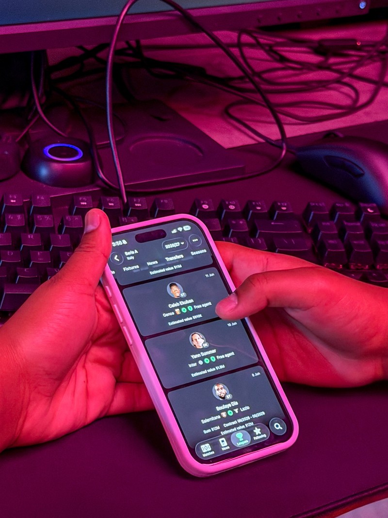 A boy looks at his mobile phone at a gaming centre, after the United Arab Emirates approved a resolution setting the minimum age for social media use at 15, in Dubai, United Arab Emirates, June 18, 2026. Picture taken with a mobile phone. REUTERS/Rula Rouhana
