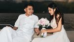 Intip Momen Romantis Yuriska Patricia Dilamar Asnawi Mangkualam di Kapal