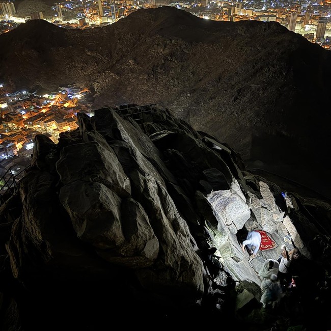 Ziarah ke Gua Hira, Perjalanan Spiritual Menembus Jejak Kenabian