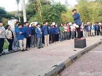 BEM ITS Gelar Mimbar Bebas: Hati-hati, Calon-calon Teknokrat Sudah Marah!