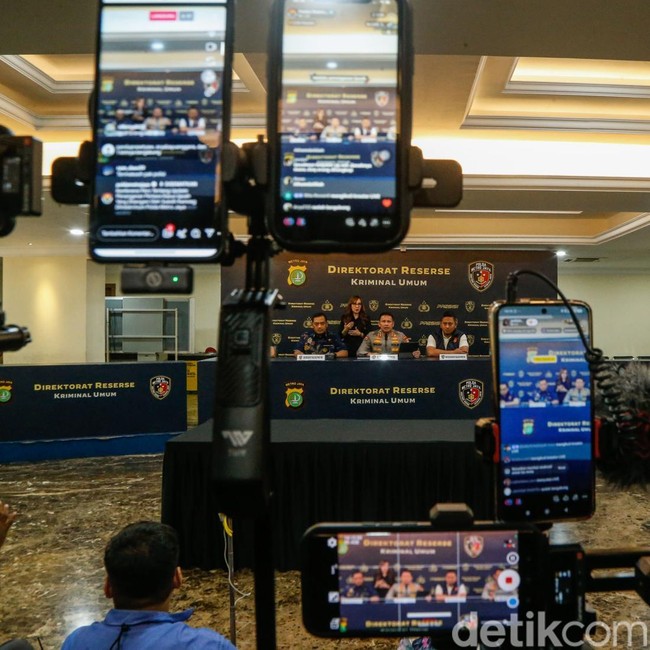 Berkas Lengkap, Kasus Roy Suryo dan dr Tifa soal Ijazah Jokowi Berlanjut