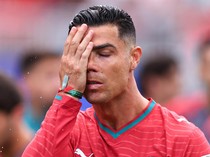 Sentilan Menohok Legenda Inggris Sebut Ronaldo Cocoknya Cuma Jadi Kiper