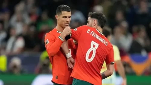 Cristiano Ronaldo dan Bruno Fernandes