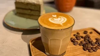 Naik MRT ke Haji Nawi? Jangan Lewatkan 5 Coffee Shop Ini