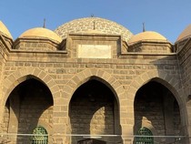 Video Pesona Masjid Turki Utsmani di Tanah Madinah