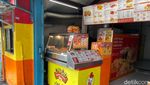 Murah Meriah! Jajan Ayam Goreng dan Chicken Skin Rp 8 Ribuan