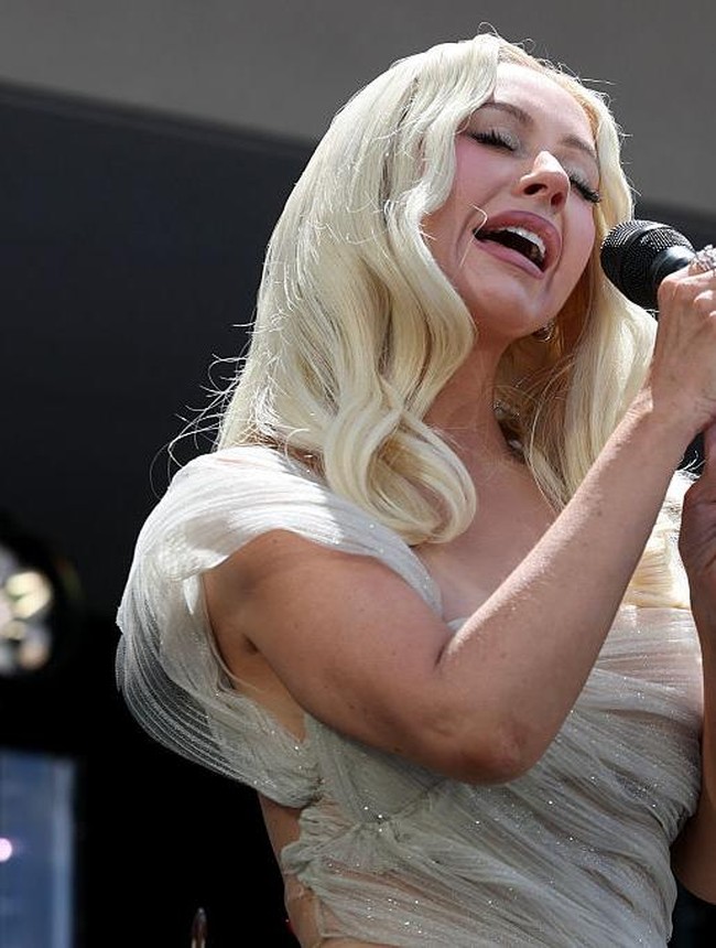 Bikin Pangling! Wajah Christina Aguilera di Acara Obama Disebut Berubah