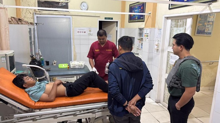 Perampok sadis di Pelalawan, Riau dilumpuhkan di kaki karena melawan polisi saat hendak ditangkap, Kamis (18/6/2026).
