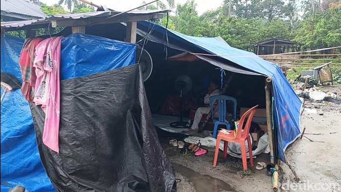 Korban gempa bumi M 6,7 di Kecamatan Nokilalaki, Kabupaten Sigi, membutuhkan tenda hingga selimut.