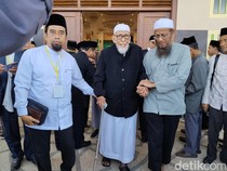 Hadiri Milad Seabad Gontor, Abu Bakar Baasyir: Mudah-mudahan Lebih Kuat