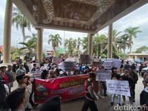 Ribuan Masyarakat Jember Gelar Aksi Damai Dukung Program MBG