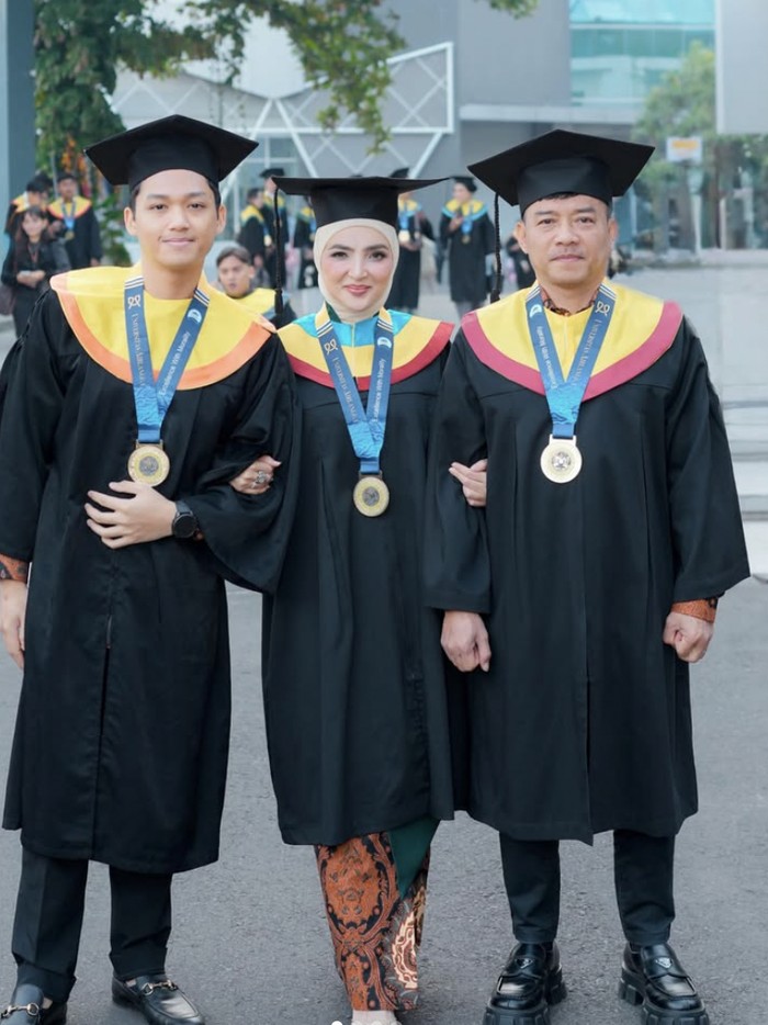 Anang, Ashanty dan Azriel