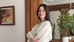 Senyum Manis Anne Hathaway Umumkan Hamil Anak Ketiga di Usia 43 Tahun