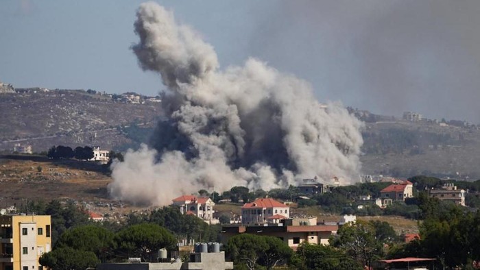 Serangan udara Israel hingga Jumat menewaskan 47 orang, menurut keterangan pihak Lebanon (Reuters)
