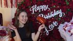 Ayu Ting Ting Berbunga-bunga saat Ultah, Kevin Beri yang Terindah