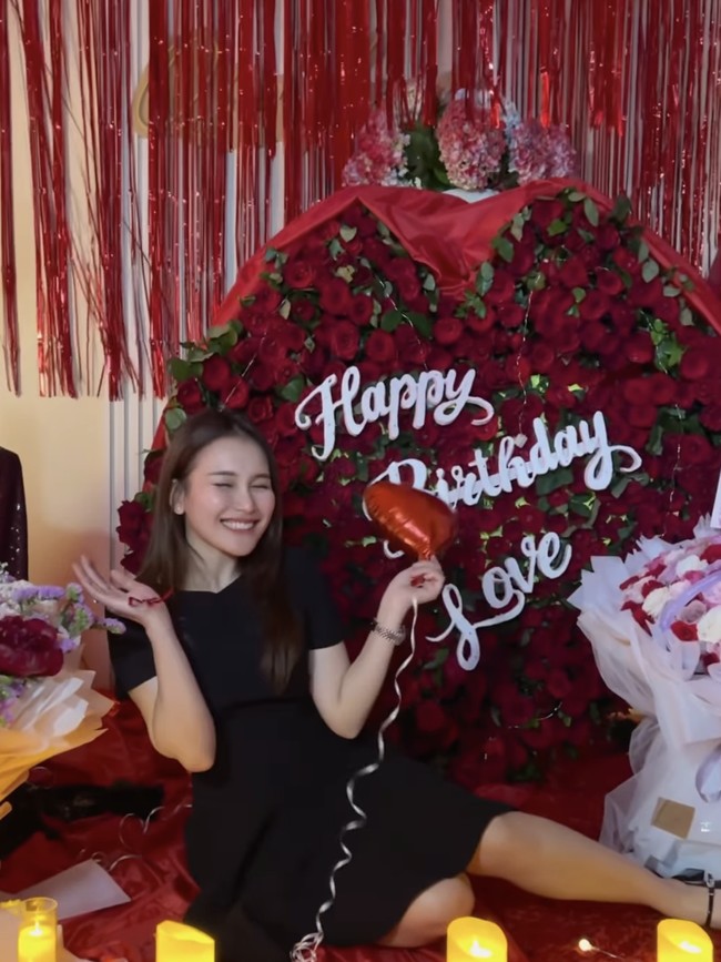 Banyak Doa Baik di Ultah Ayu Ting Ting Ke-34