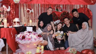 HBD Ayu Ting Ting! Kevin Selalu Ada di Setiap Momen Manis