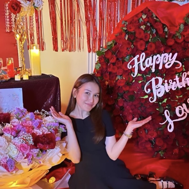 Panggilan Ayu Ting Ting dengan Kevin Usai Ada Kata Love di Rangkaian Bunga