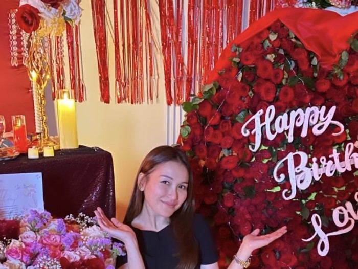 Go Public! Happy Birthday Love dari Kevin untuk Ayu Ting Ting