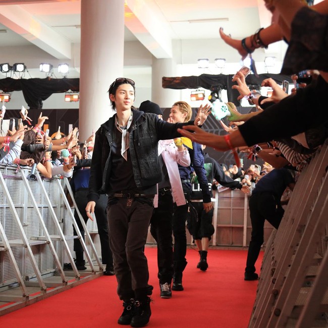 Pecah! CORTIS Perdana Sapa COER Indonesia di Red Carpet Allo Bank Festival 2026