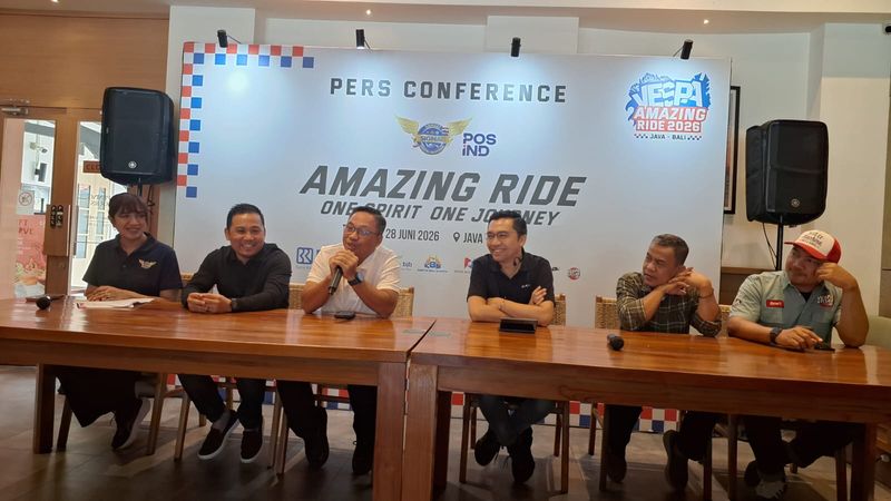 SIGNAL dan PT Pos Indonesia Gelar Touring Jawa-Bali Khusus Pecinta Vespa