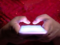 Lawan Penipuan Online, DANA Bawa Posko Bantuan Keliling ke Berbagai Kota