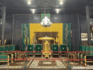 Menengok Jejak Istana Kuning, Warisan Kesultanan Ikon Sejarah Pangkalan Bun