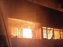 3 Ruko di Puri Anjasmoro Semarang Terbakar