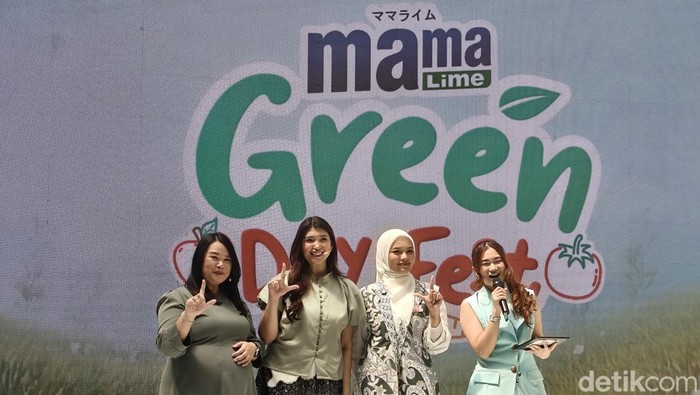 Keseruan acara MAMA Lime Green Day Fest di Bandung.
