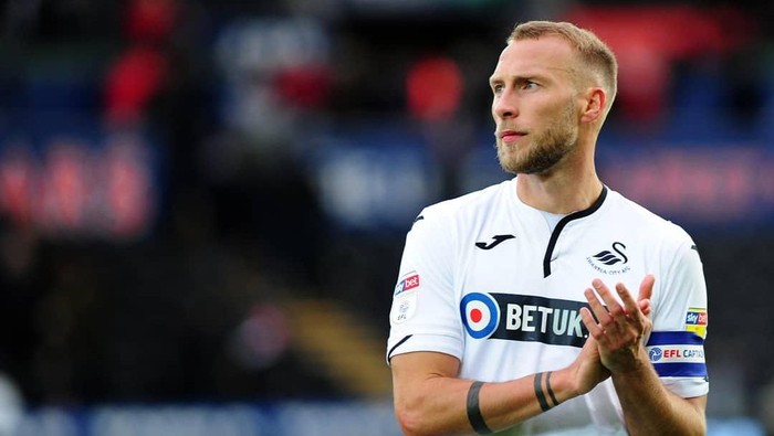 Mike van der Hoorn.