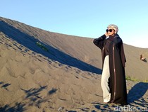 Viral Bekas Tambang Pasir Besi di Lombok Timur Bak Padang Pasir Timur Tengah