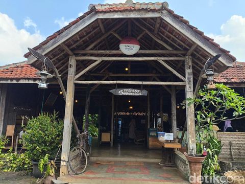 Saung Kopi Hawwu Kuningan Saung Kopi Hawwu Kuningan