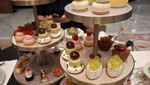 Afternoon Tea Enaknya Cicip Cokelat Teddy Bear hingga Pastry Cantik di Sini