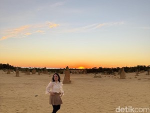 The Pinnacles Desert: Batu-Batu Aneh di Tengah Gurun, Vibenya Seperti Planet Lain