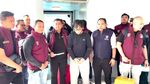 Potret Frans Anak Buah Fredy Pratama Dipulangkan Polri dari Malaysia Potret Frans Anak Buah Fredy Pratama Dipulangkan Polri dari Malaysia