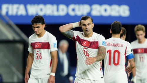 Soccer Football - FIFA World Cup 2026 - Group D - Turkey v Paraguay - San Francisco Bay Area Stadium, Santa Clara, California, U.S. - June 19, 2026 Turkeys Abdulkerim Bardakci reacts IMAGN IMAGES via Reuters/Darren Yamashita