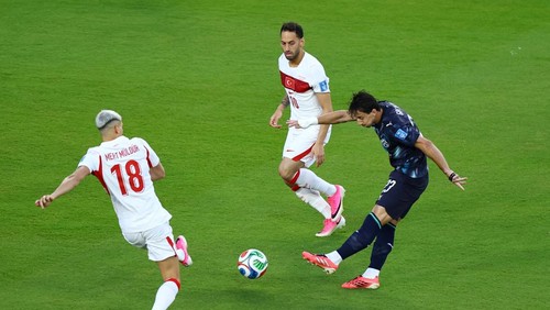 Soccer Football - FIFA World Cup 2026 - Group D - Turkey v Paraguay - San Francisco Bay Area Stadium, Santa Clara, California, U.S. - June 19, 2026 Paraguays Matias Galarza scores their first goal REUTERS/Eloisa Lopez     TPX IMAGES OF THE DAY