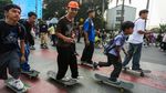 Bundaran HI Diserbu Skater, CFD Jakarta Berubah Jadi Arena Aksi Penuh Adrenalin