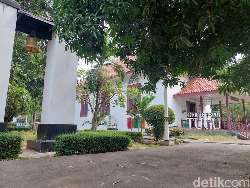 Gereja Tugu di Kampung Tugu, Jakarta Utara Gereja Tugu di Kampung Tugu, Jakarta Utara