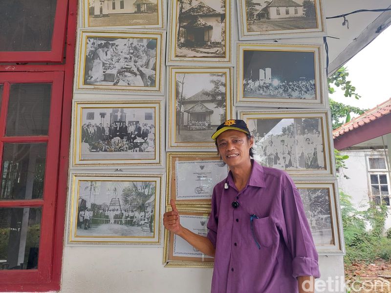 Gereja Tugu di Kampung Tugu, Jakarta Utara Gereja Tugu di Kampung Tugu, Jakarta Utara