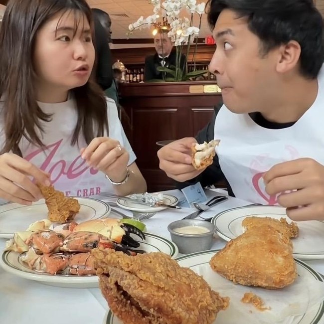 Manisnya Jerome Polin Kulineran Bareng Gracia Caroline di PIK hingga Amerika!